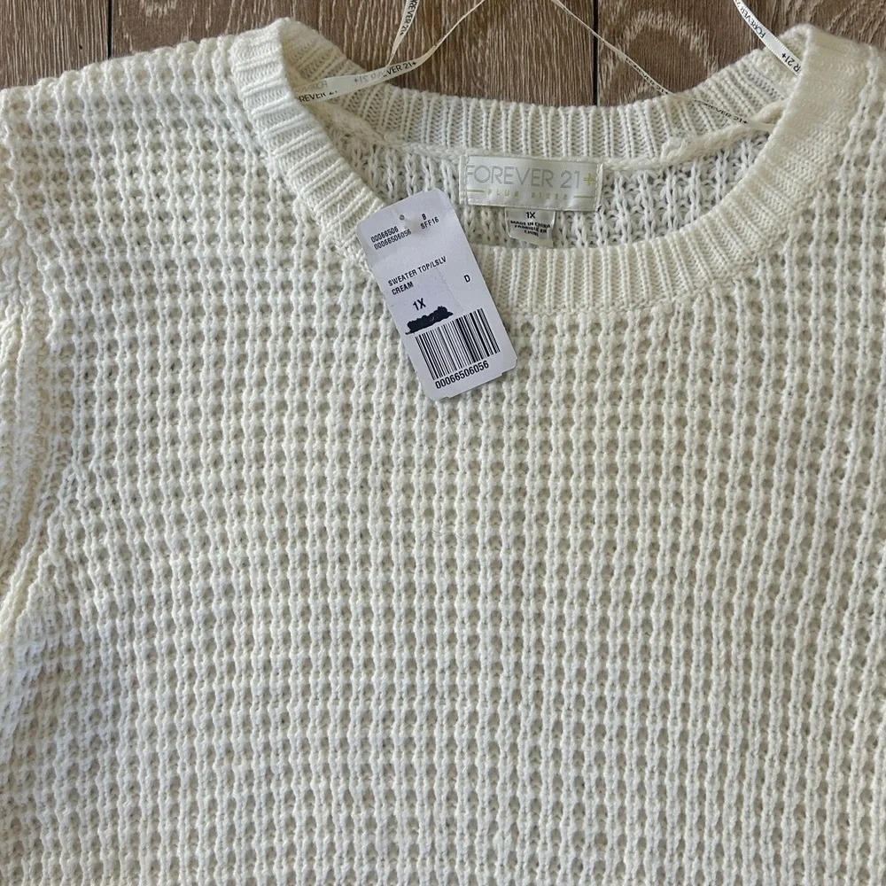 NWT Forever 21 Cream Sweater